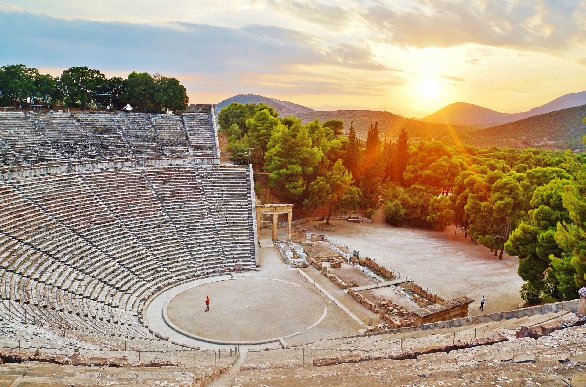 epidaurus-1920.jpg